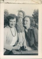 Wayland1/325 Hope, Kippy and June.jpg